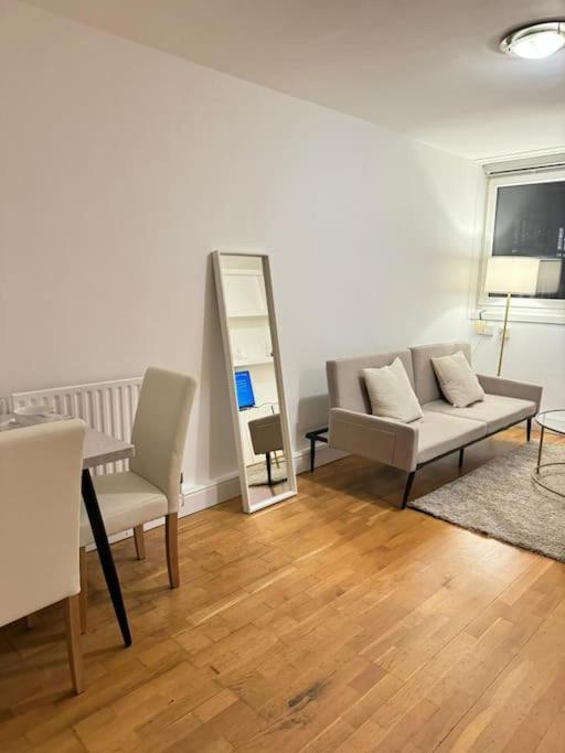 Apartment In Angel. Londra Esterno foto